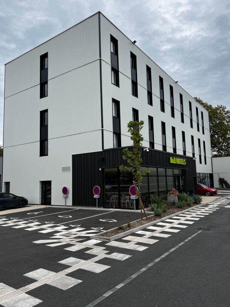 B&B HOTEL, Épinay-sur-Seine, France — vue extérieure