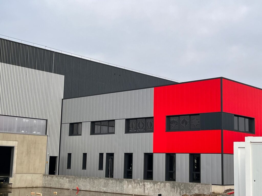 Bâtiment de production, Blanquefort, France — façade