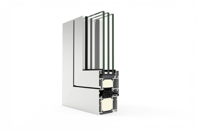 Coupe sur le système CORTIZO COR 80 Industrial Passivhaus, image officielle du fabricant