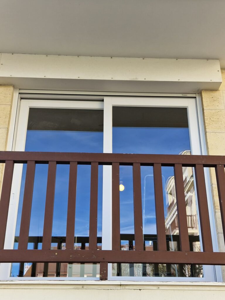 Immeuble de logements, Deauville, France — détail de façade