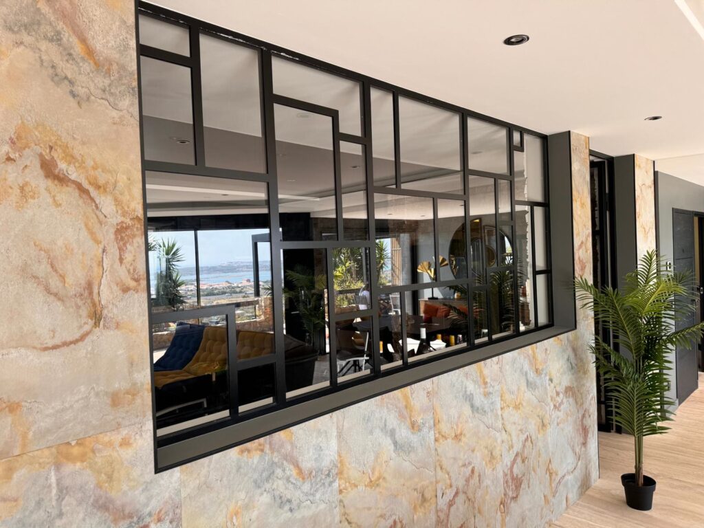 Maison privée, Fitou, France — intérieur